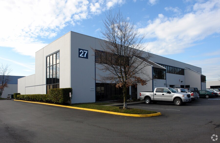 903 Industry Dr, Tukwila, WA 98188