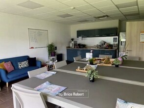 Flex in Chassieu for lease Interior Photo- Image 2 of 4