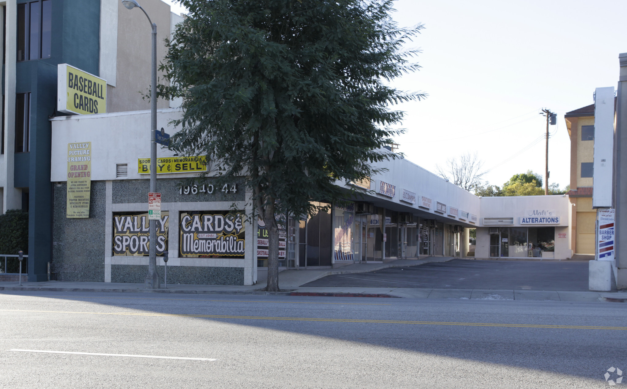 19640-19644 Ventura Blvd, Tarzana, CA for sale Primary Photo- Image 1 of 1