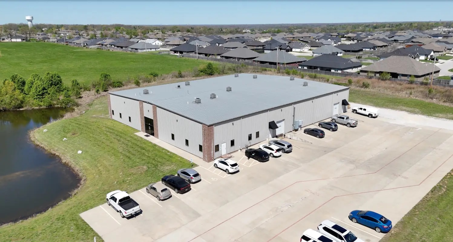2171 Industrial Ct, Ozark, MO for lease Building Photo- Image 1 of 7