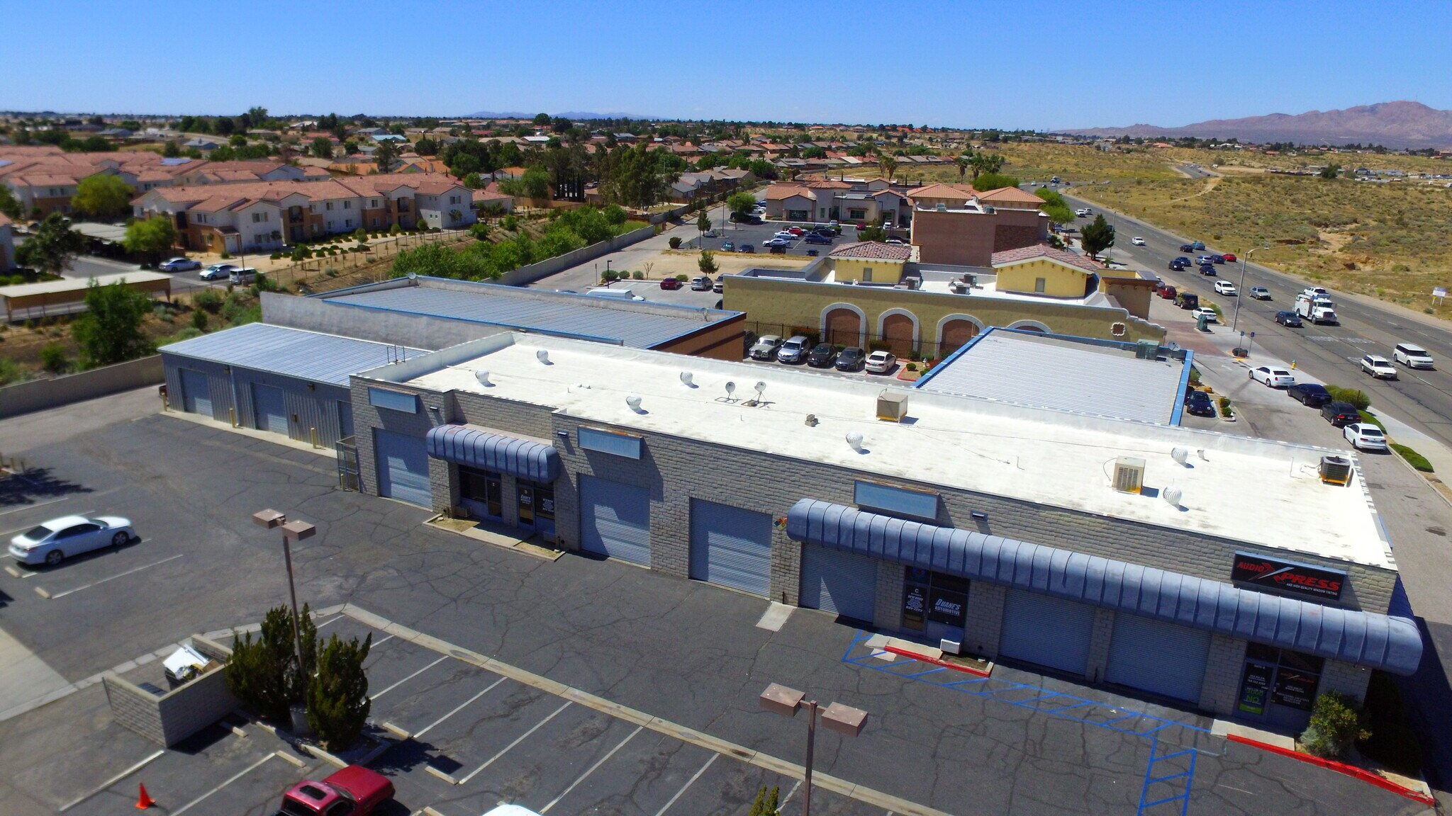 12932 Hesperia Rd, Victorville, CA 92395 | LoopNet