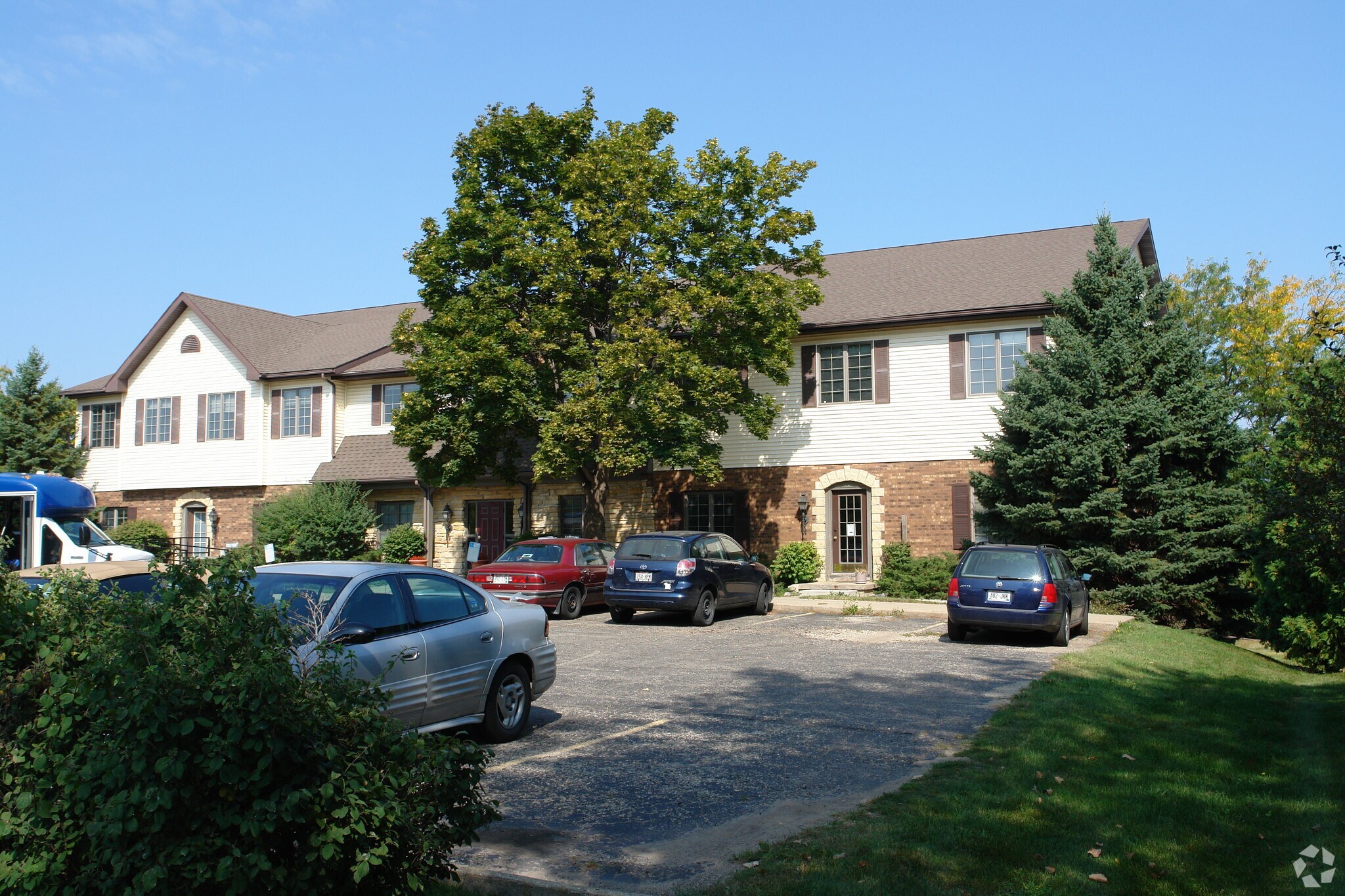 2122 Luann Ln, Madison, WI for sale Building Photo- Image 1 of 1