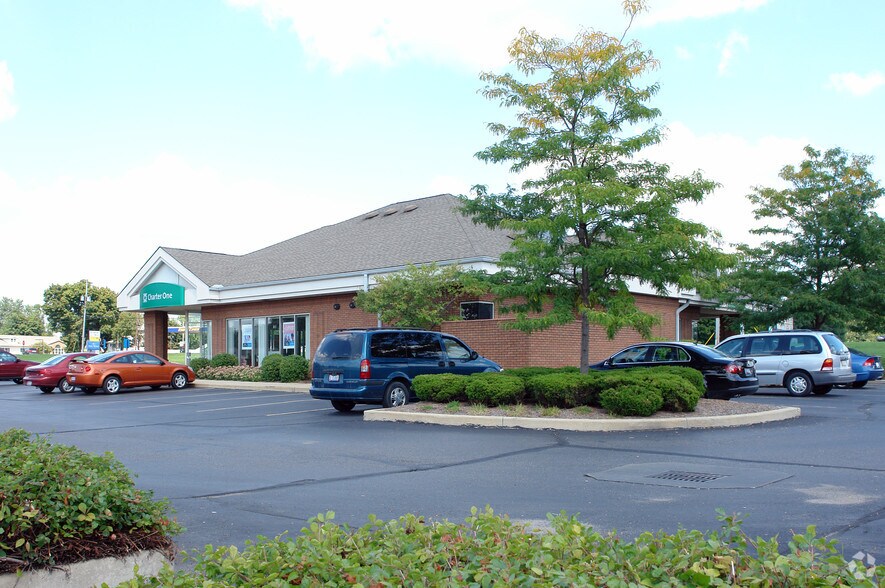 1504 Canton Rd, Akron, OH for sale - Building Photo - Image 2 of 2