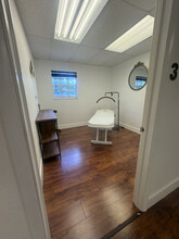 2800 E Commercial Blvd, Fort Lauderdale, FL for lease Interior Photo- Image 1 of 12