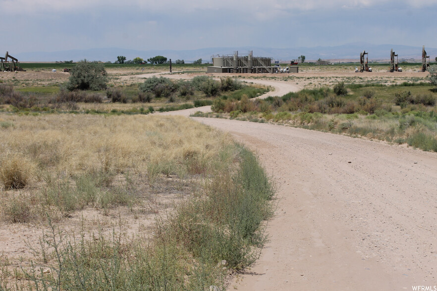 11385 S 1650 E, Randlett, UT for sale - Primary Photo - Image 1 of 1