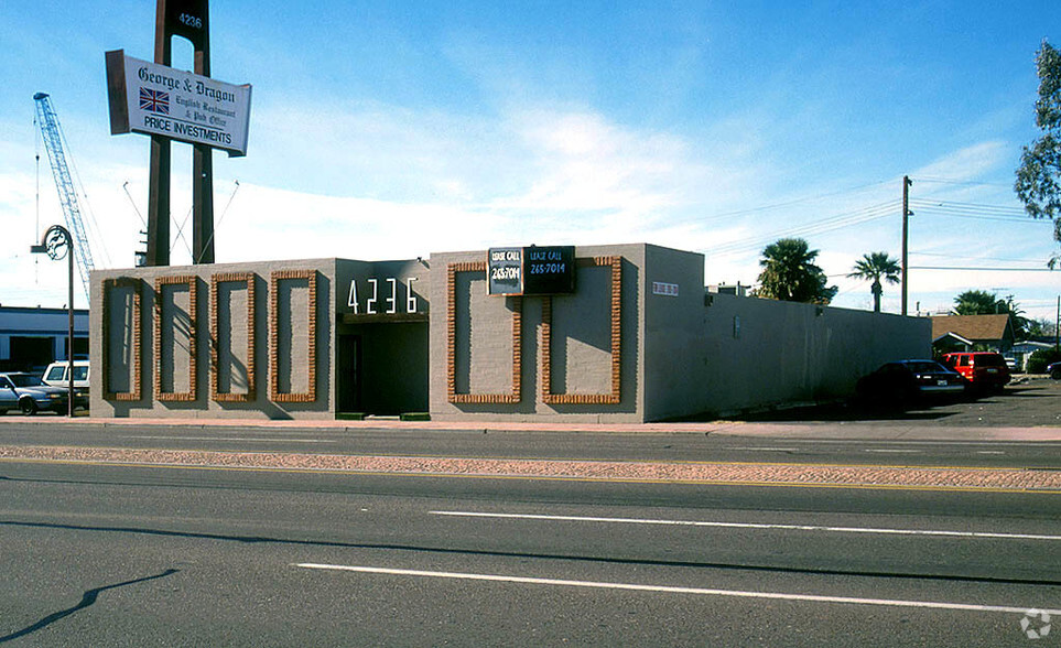 4236 N Central Ave, Phoenix, AZ for lease - Building Photo - Image 2 of 8