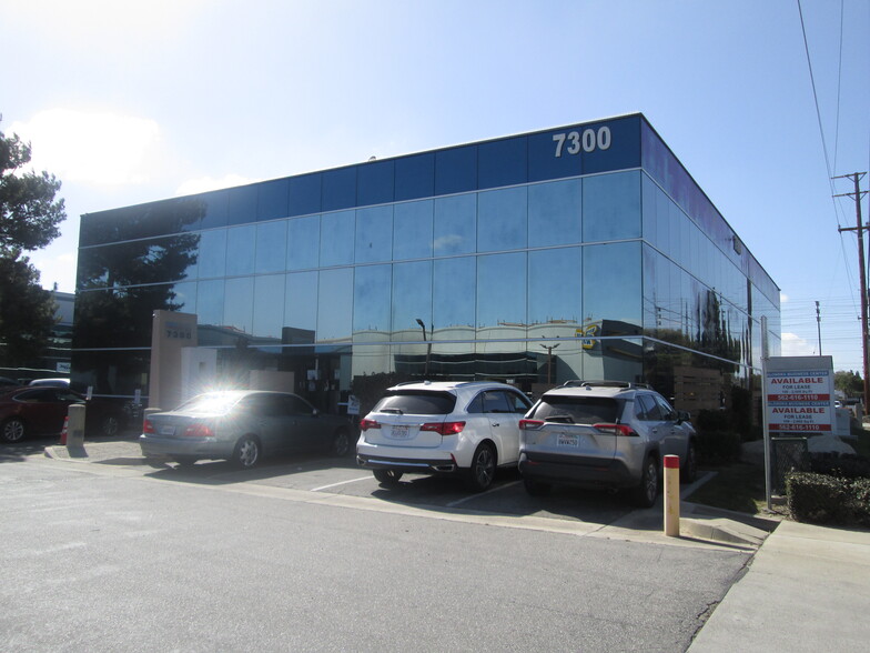 7300 Alondra Blvd, Paramount, CA for lease - Building Photo - Image 1 of 14