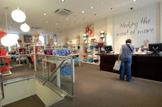 125 Union St, Aberdeen for sale - Interior Photo - Image 3 of 7