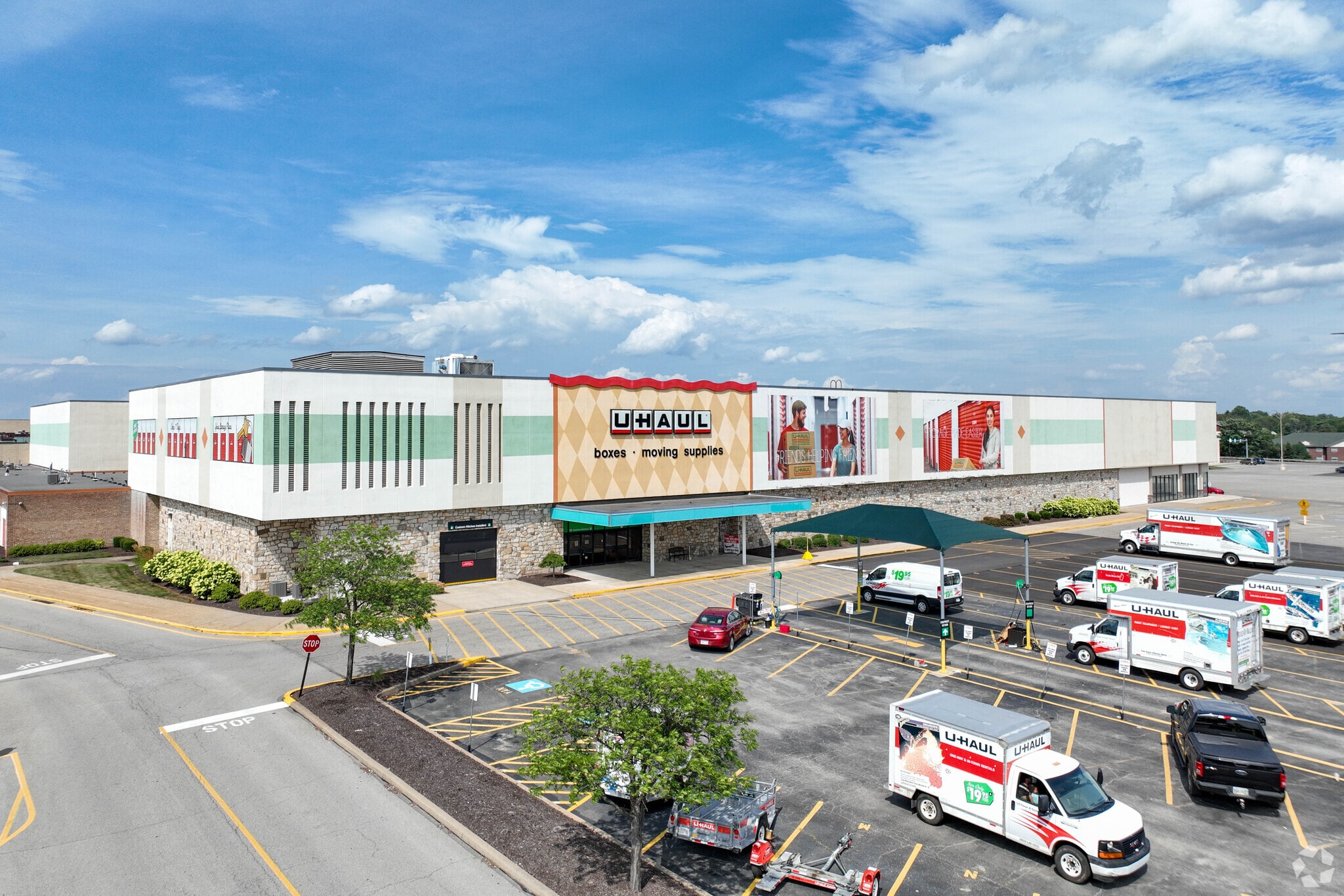 100 Beaver Valley Mall Blvd, Monaca, PA for lease Primary Photo- Image 1 of 5