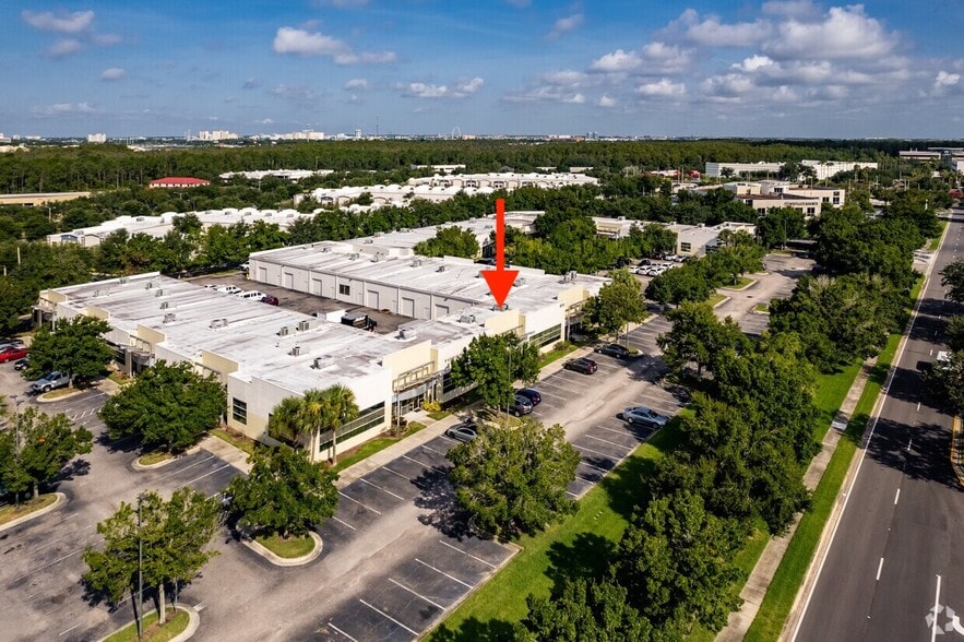 8810 Commodity Cir, Orlando, FL for sale - Building Photo - Image 2 of 25