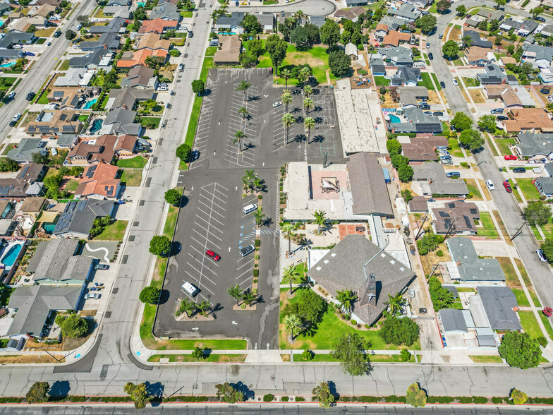 6575 Crescent Ave, Buena Park, CA for lease - Primary Photo - Image 3 of 54