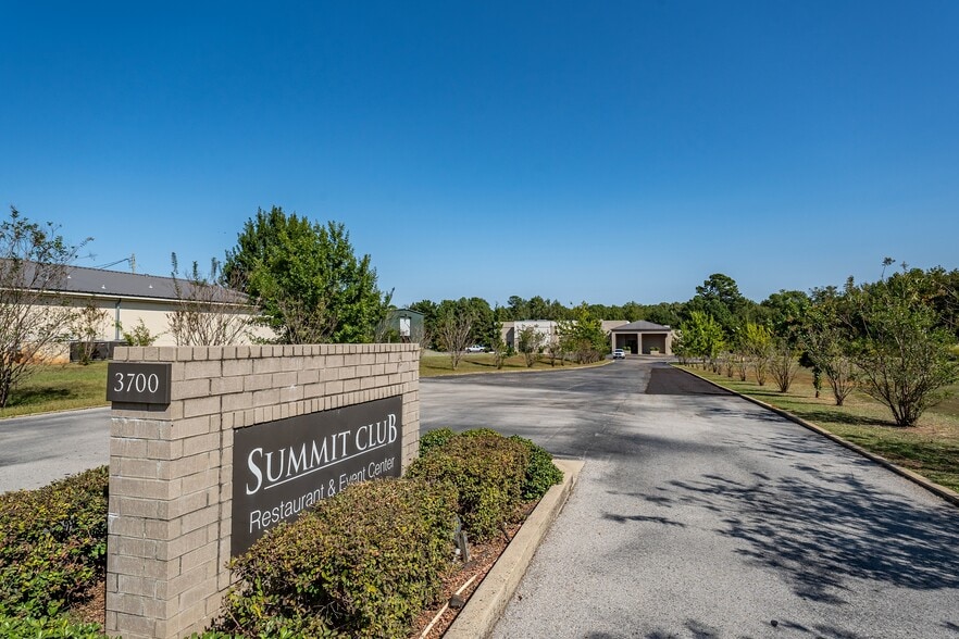 3700 Judson Rd, Longview, TX for sale - Building Photo - Image 1 of 36