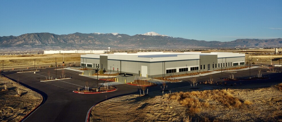 Peak Innovation Pkwy, Colorado Springs, CO for lease - Building Photo - Image 2 of 3