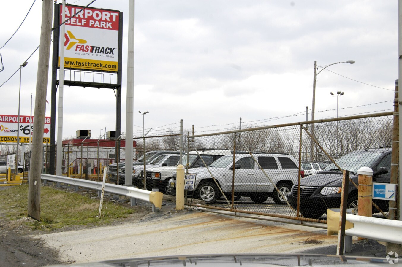 7750 Essington Ave, Philadelphia, PA 19153