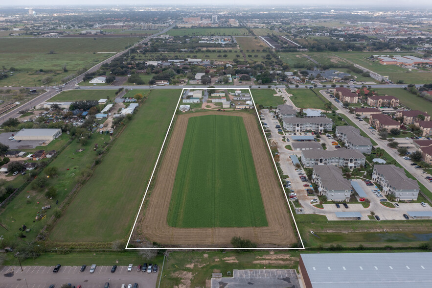 5502 S Sugar Rd - 9.72 Acres, Edinburg, TX for sale - Primary Photo - Image 1 of 6