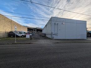 651 N Russell St, Portland, OR for lease Building Photo- Image 2 of 5