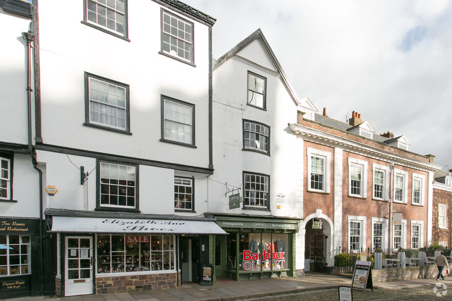 4 Cathedral Clos, Exeter for lease - Primary Photo - Image 1 of 6