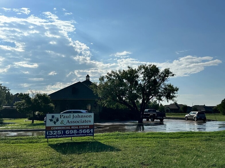441 Lone Star Dr, Abilene, TX for sale - Primary Photo - Image 1 of 33
