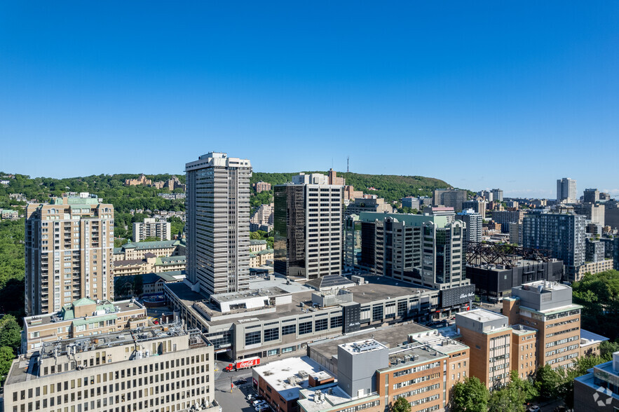 3500 Boul de Maisonneuve O, Westmount, QC for lease - Aerial - Image 2 of 3