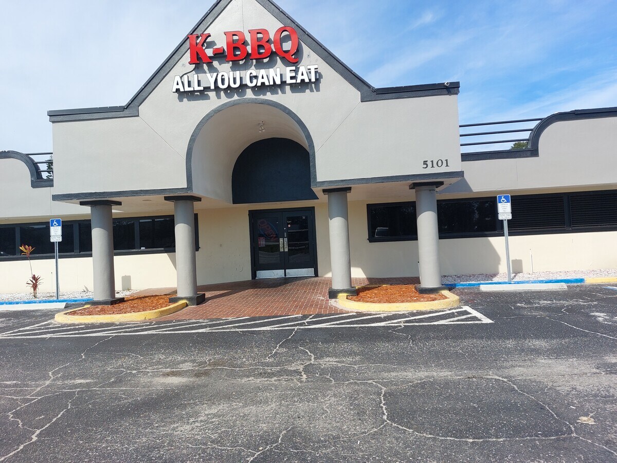 5101 E Colonial Dr, Orlando, FL 32803