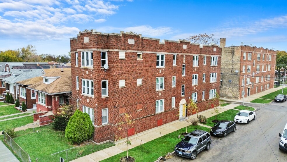 1818 W 78th St, Chicago, IL for sale - Building Photo - Image 2 of 11