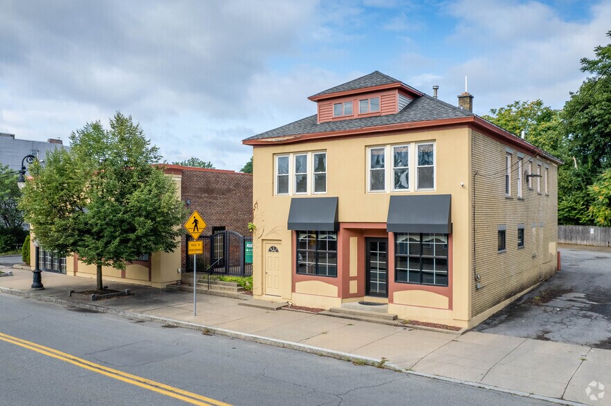 39 N Jay St, Schenectady, NY for sale - Building Photo - Image 1 of 1