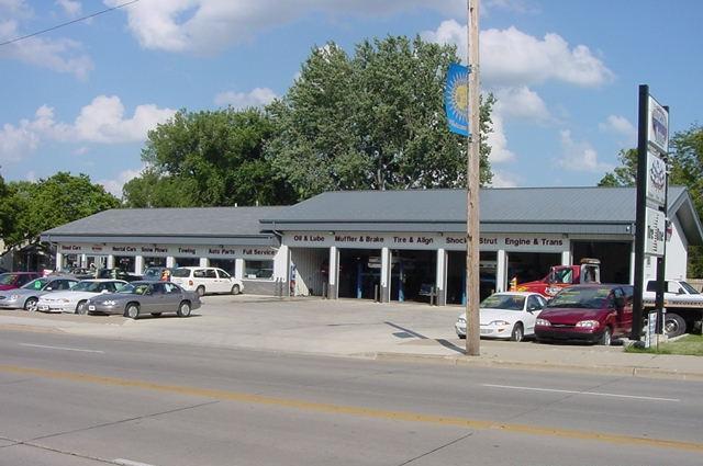 1125 S Oak Ave, Owatonna, MN for sale Primary Photo- Image 1 of 1