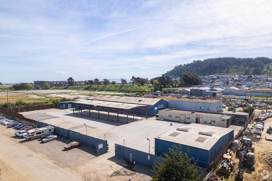 1313 Armstrong Ave, San Francisco, CA for lease - Primary Photo - Image 1 of 4