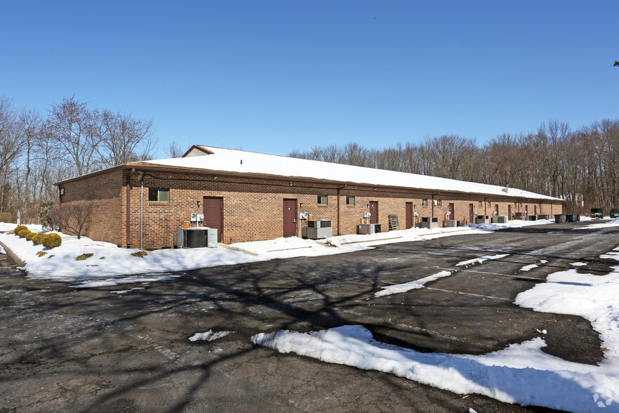 587 Bethlehem Pike, Montgomeryville, PA for lease - Building Photo - Image 2 of 6