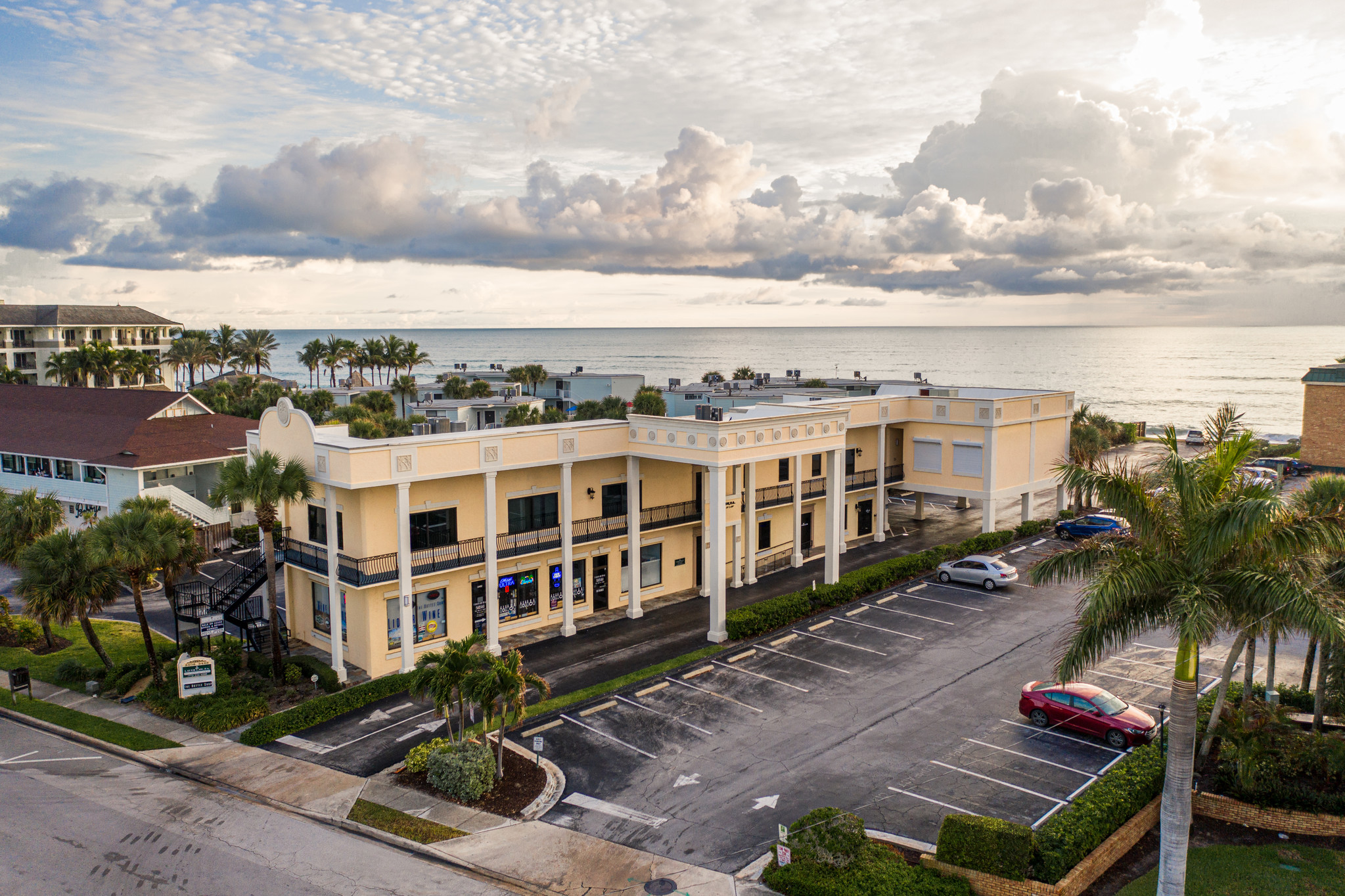 3402-3426 Ocean Dr, Vero Beach, FL for sale Building Photo- Image 1 of 1