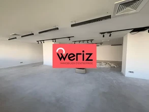 Office in Marseille for lease Interior Photo- Image 2 of 4