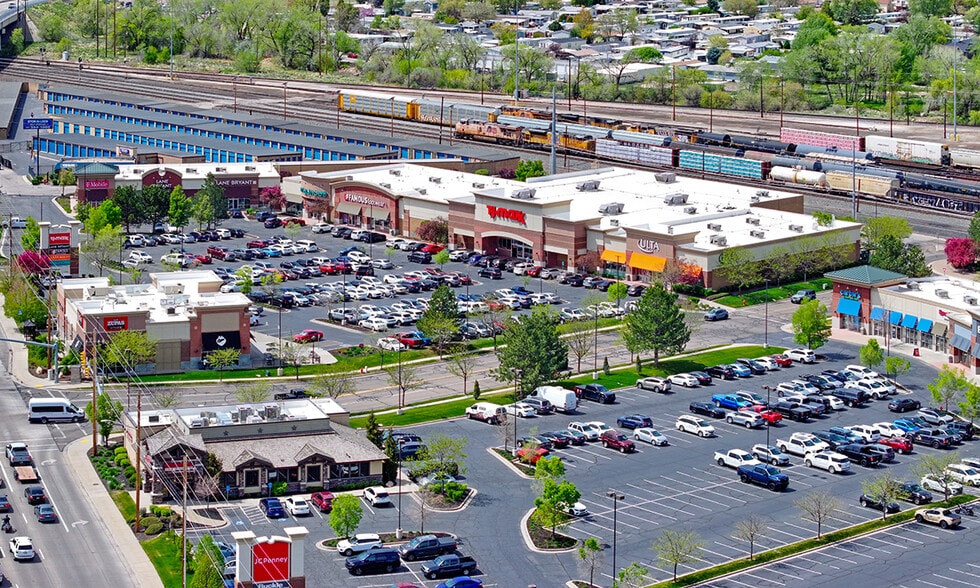 4189-4297 Riverdale Road, Riverdale, UT for sale - Primary Photo - Image 1 of 6