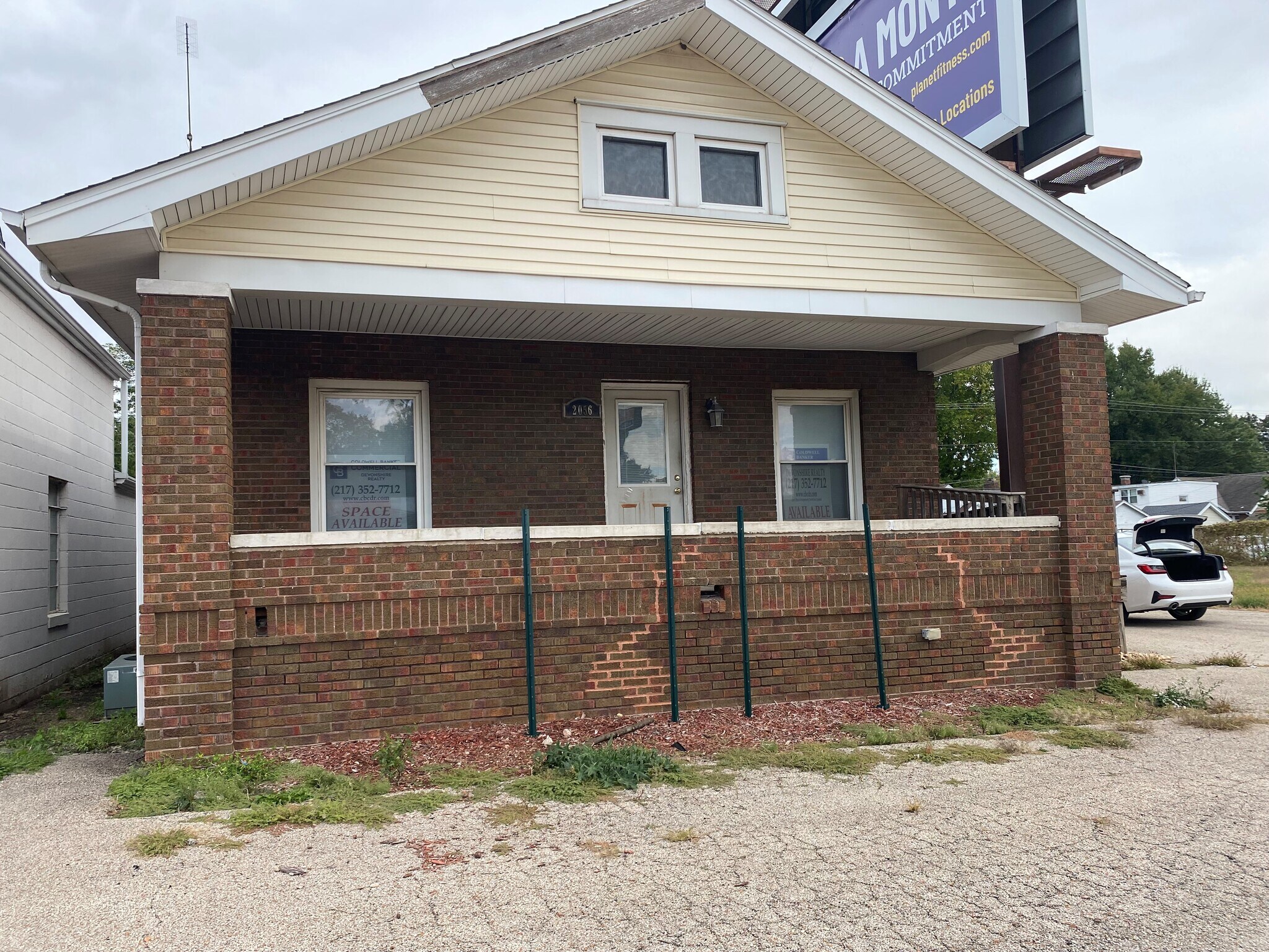 2056 S MacArthur Blvd, Springfield, IL for sale Building Photo- Image 1 of 1