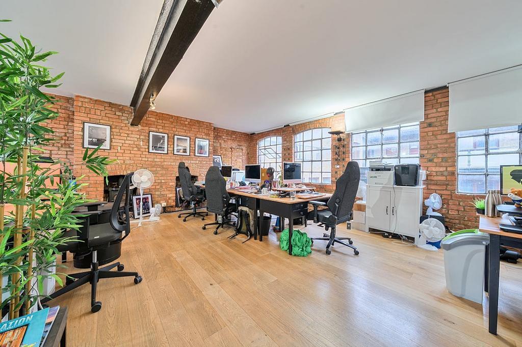 7-13 Cottons Gdns, London for lease Building Photo- Image 1 of 29