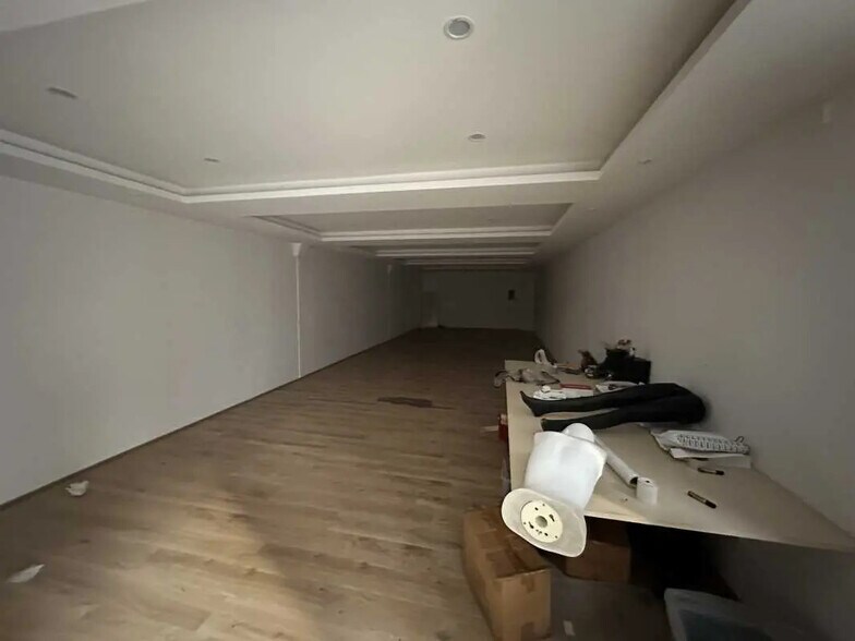 Office in Gonesse for lease - Building Photo - Image 3 of 8