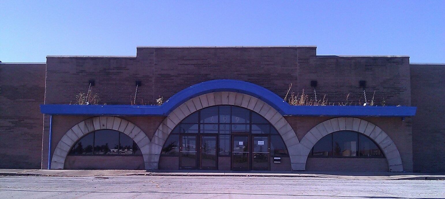 699 Lakehurst Rd, Waukegan, IL for sale Building Photo- Image 1 of 1