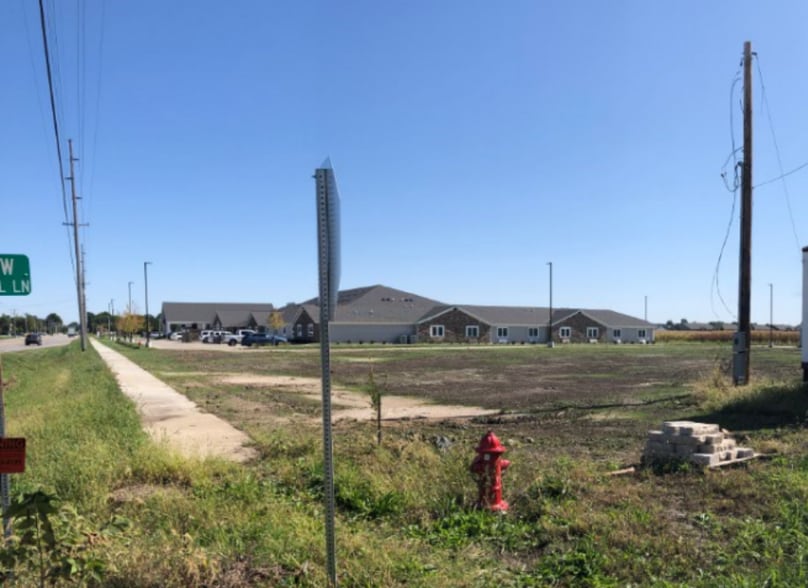 3520 Old Jacksonville Rd, Springfield, IL 62711 Commercial Out Lot