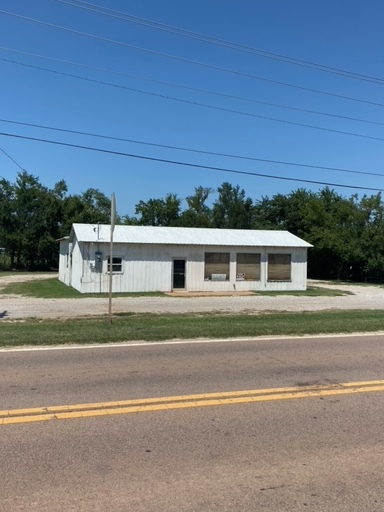 211 E Fir St, Perry, OK for sale Building Photo- Image 1 of 1