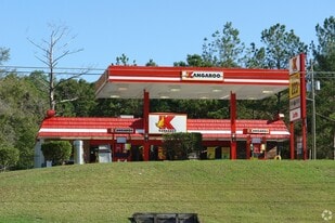 Former Kangaroo C-Store in Alachua, Florida - Convenience Store