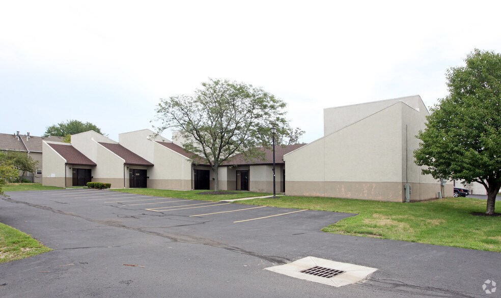 2762-2772 Sawbury Blvd, Columbus, OH for sale - Primary Photo - Image 1 of 1