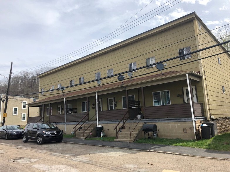 410 Church St, Turtle Creek, PA 15145