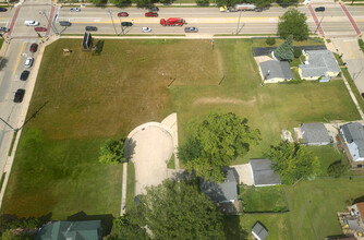 402 W Johnson St, Fond Du Lac, WI - aerial  map view