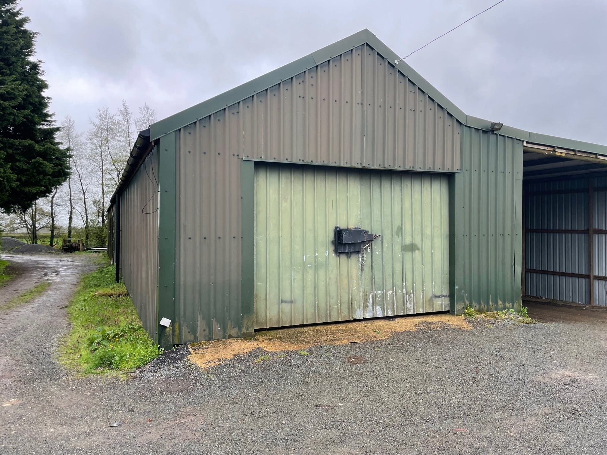  in Petersfield for sale Building Photo- Image 1 of 1