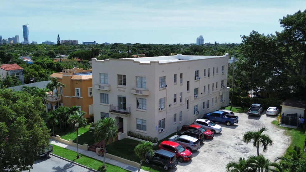 1760 SW 13th St, Miami, FL for sale - Building Photo - Image 2 of 7