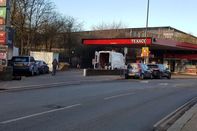 91 Neasden Ln, London for sale - Building Photo - Image 1 of 1