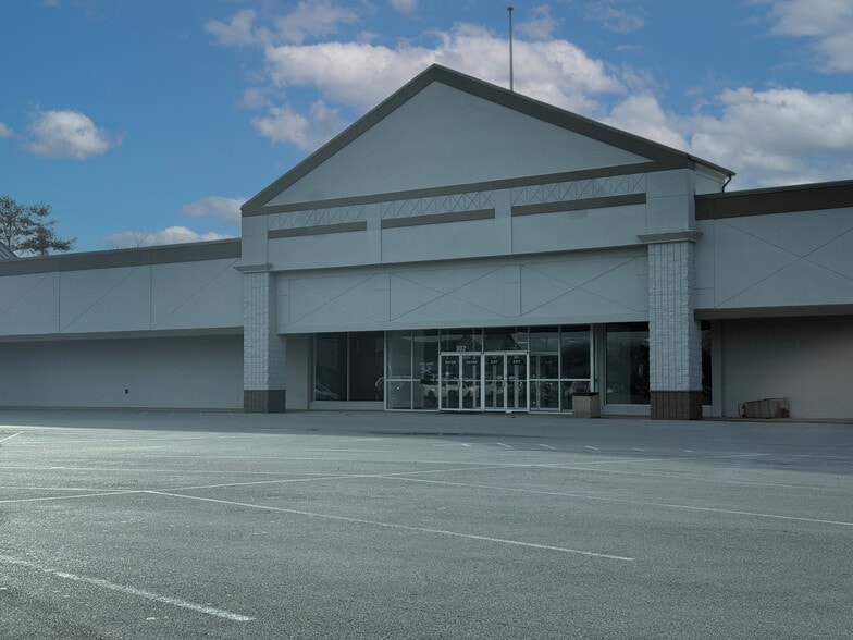 1114 Mercury Blvd, Murfreesboro, TN for lease - Building Photo - Image 3 of 8