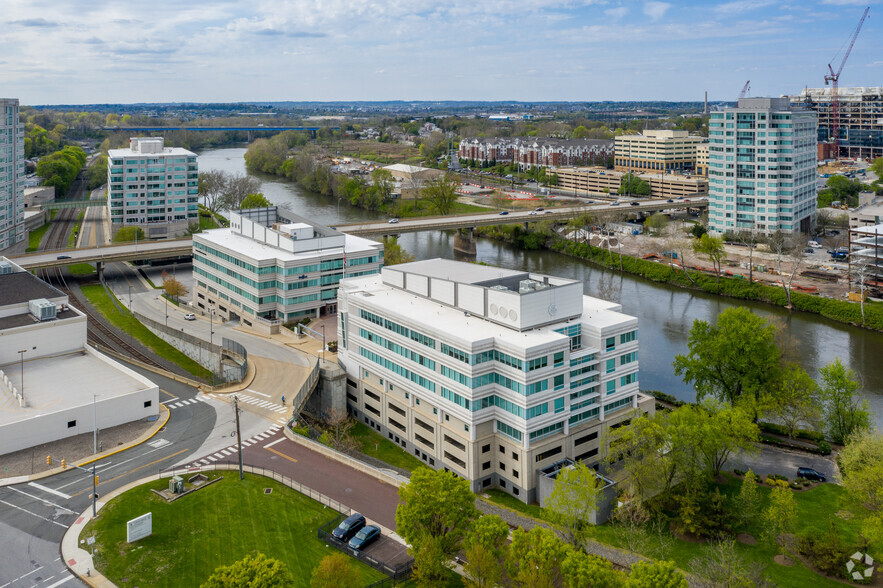 200 Barr Harbor Dr, Conshohocken, PA for lease - Aerial - Image 3 of 8