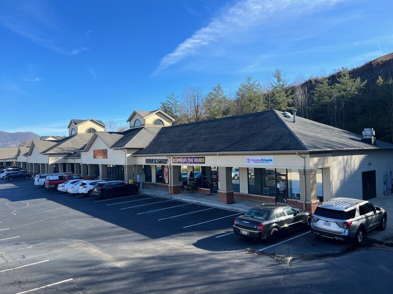 1620 Highway 76 W, Hiawassee, GA for lease - Building Photo - Image 1 of 21