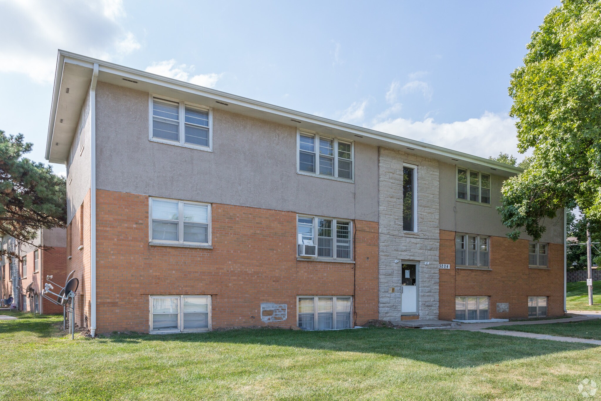 6006 Park Lane Dr, Omaha, NE for sale Primary Photo- Image 1 of 1