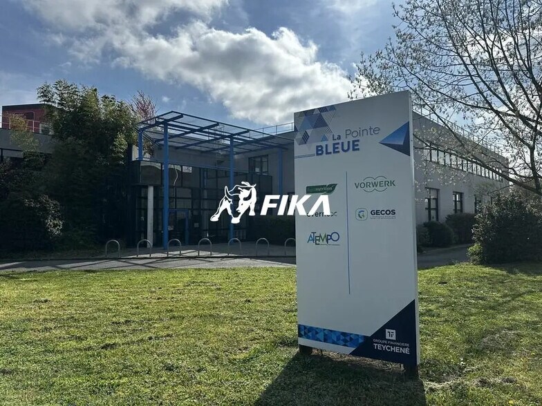 Office in Labège for lease - Building Photo - Image 1 of 10